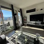 Panoramic Floor - Mountain View - 6 People 2