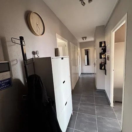 Panoramic Floor - Mountain View - 6 People 2