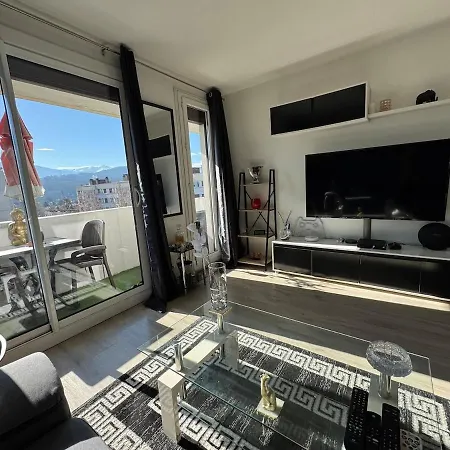 Panoramic Floor - Mountain View - 6 People 2